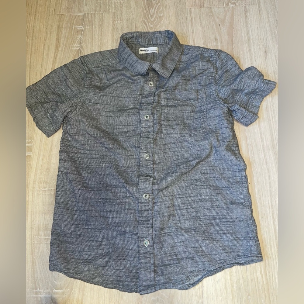 Sonoma Boy’s Button down Dress/Casual Shirt Lg 10-12